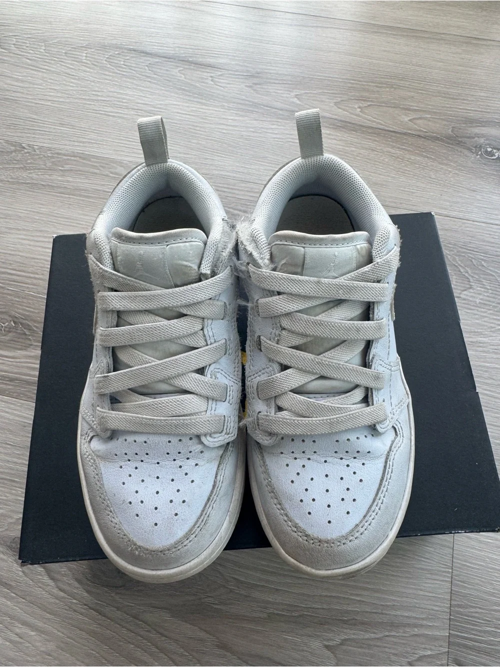 Nike JORDAN 1 LOW ALT (PS)- size: 12.5 (Used)